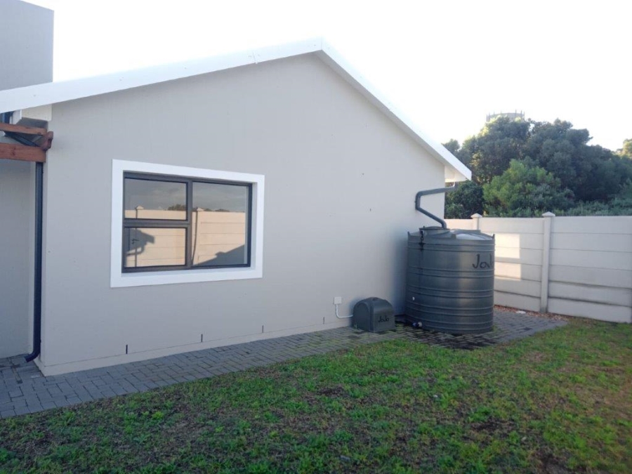 3 Bedroom Property for Sale in Paradise Beach Eastern Cape